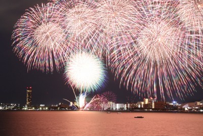 目隠しフェンスで物議　びわ湖大花火大会8月8日開催へ