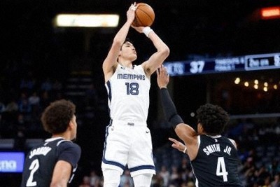 NBAの渡辺雄太、来季からは日本でプレー　日本人最長の6季経験