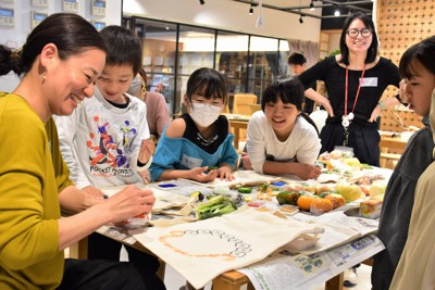 食品ロスを減らすには　九州大生が小学生と体験型イベント　福岡