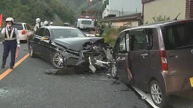 大型連休初日に...　国道で乗用車と正面衝突　軽乗用車に乗っていた0歳男児が死亡　双方の4人が骨折の重傷