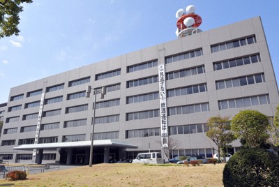 どんたくを見ていた女児の下着を撮影容疑　52歳男性を逮捕