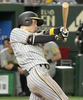 巨２―４神（５日）　阪神が逃げ切り勝ち