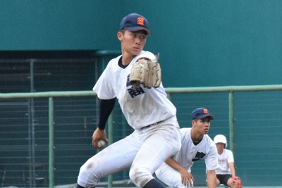 宮崎商「二刀流のナイキ」に注目　中村選手、夏の甲子園目指し研さん