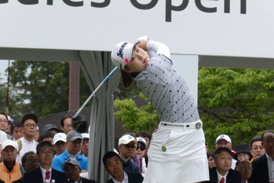 竹田麗央が逆転優勝、ツアー3勝目　ブリヂストン・レディース