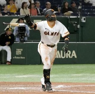 巨１―０ソ（２９日）　巨人、延長サヨナラ勝ち