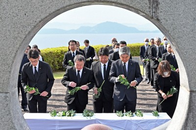 大火砕流から33年　遺族ら黙とう「次世代に引き継いでいかねば」