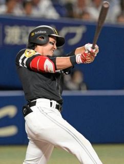 中２―３ソ（４日）　栗原が勝ち越し打