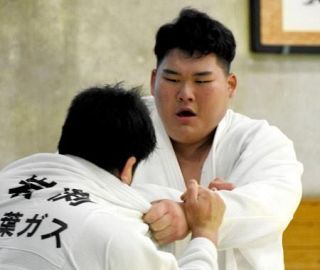 柔道斉藤立「何が何でも勝つ」　五輪親子金へ意気込み