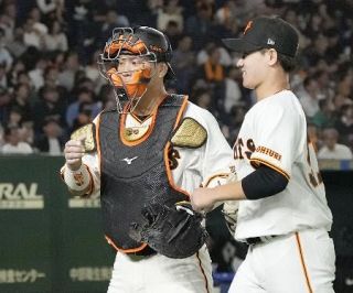 巨７―４ロ（６日）　井上、自己最長で２勝目