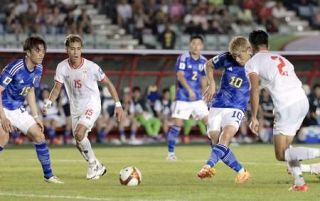 日本、前半２―０でリード　サッカーＷ杯予選、ミャンマー戦