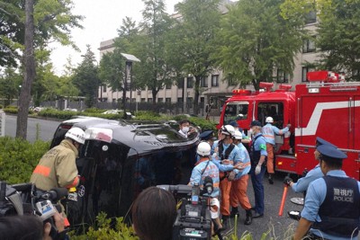 公用車で死亡ひき逃げ疑い　国会付近で　運転受託会社の社員逮捕