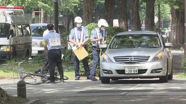 わざと歩道で男性をはねた疑い…逮捕の23歳男を立ち会わせ当時の状況確認 ATMの使用巡りトラブルか