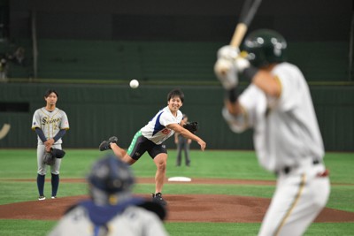 夢のマウンド　元王子で競輪選手の宮下一歩さん始球式　都市対抗