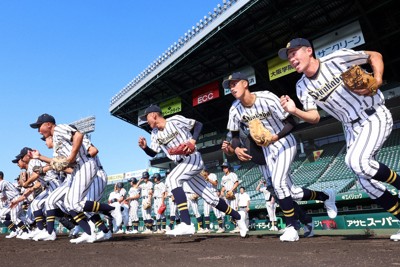 夏の甲子園練習開始、5年ぶり　49校トップは白樺学園「迫力ある」