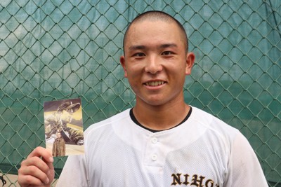 「お父さん見てて」　亡父に誓う甲子園での活躍　札幌日大外野手