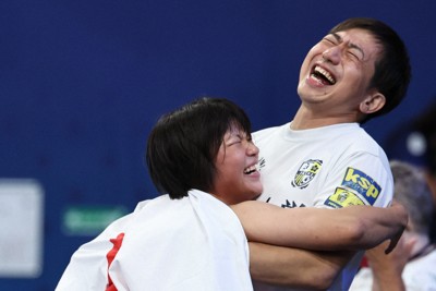 レスリング女子　桜井つぐみ頂点　日本勢海外五輪過去最多タイ「金」