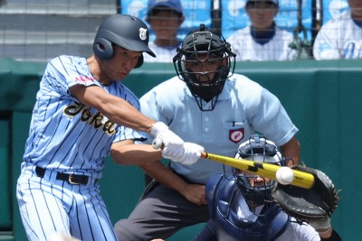 東海大相模、初戦突破　原俊介監督は甲子園初勝利　夏の甲子園