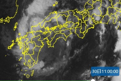 「台風10号消えた」は本当?　衛星画像で雲ぼんやり　気象庁の見解