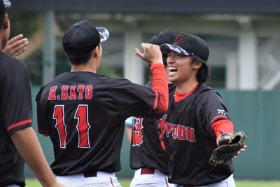 エフコム、前年覇者ショウワ破り初の決勝進出　全日本クラブ選手権