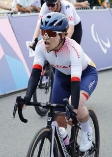 ５３歳杉浦佳子、自転車２連覇　車いすテニス小田凱人が決勝