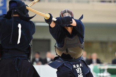 筑波大に地力　前回V法大も実力者そろう　全日本学生剣道優勝大会