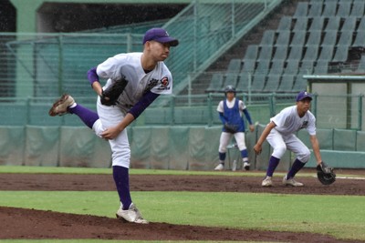 初出場の滋賀短大付、履正社破る　秋季高校野球近畿大会