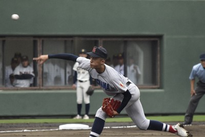 浦和実が準決勝進出　つくば秀英破る　高校野球秋季関東大会