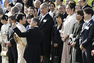 北口選手「池は越えられると思います」　両陛下、やりの飛ぶ距離質問