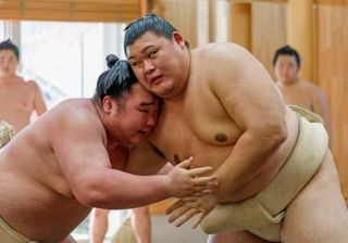 大の里、「久々」の相撲１２番　仕上げは師匠の胸借りる