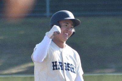 広島商が決勝へ　岡山学芸館に競り勝つ　高校野球秋季中国大会