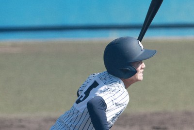 明徳義塾、単打でビッグイニング　5連打4得点で逆転　秋季高校野球