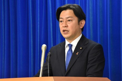 長生炭鉱の遺骨収集　厚労相、国による調査は「考えていない」