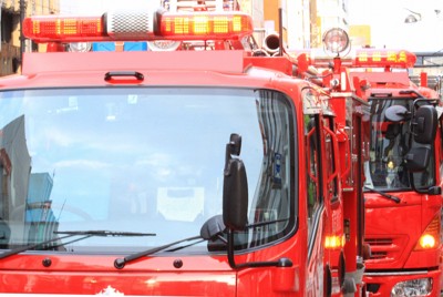 渋谷の複合ビルで火災、2人搬送　1人意識不明　JR渋谷駅から400m