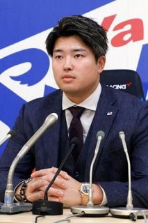 ヤクルト・村上、現状維持６億円　来季終了後に米挑戦へ