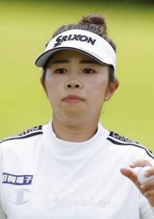 山下美夢有が３位、岩井千怜６位　米女子ゴルフ最終予選会の第１日