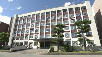 知人男性にけがをさせ金と車盗む　秋田市と仙北市の男2人を強盗傷人の疑いで逮捕　秋田