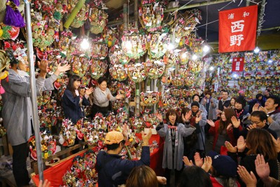 毎日歌壇・俳壇　12月16日の特選より