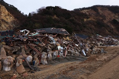 「しんどかったが来て良かった」妻子4人亡くし地震後、初めて現地に